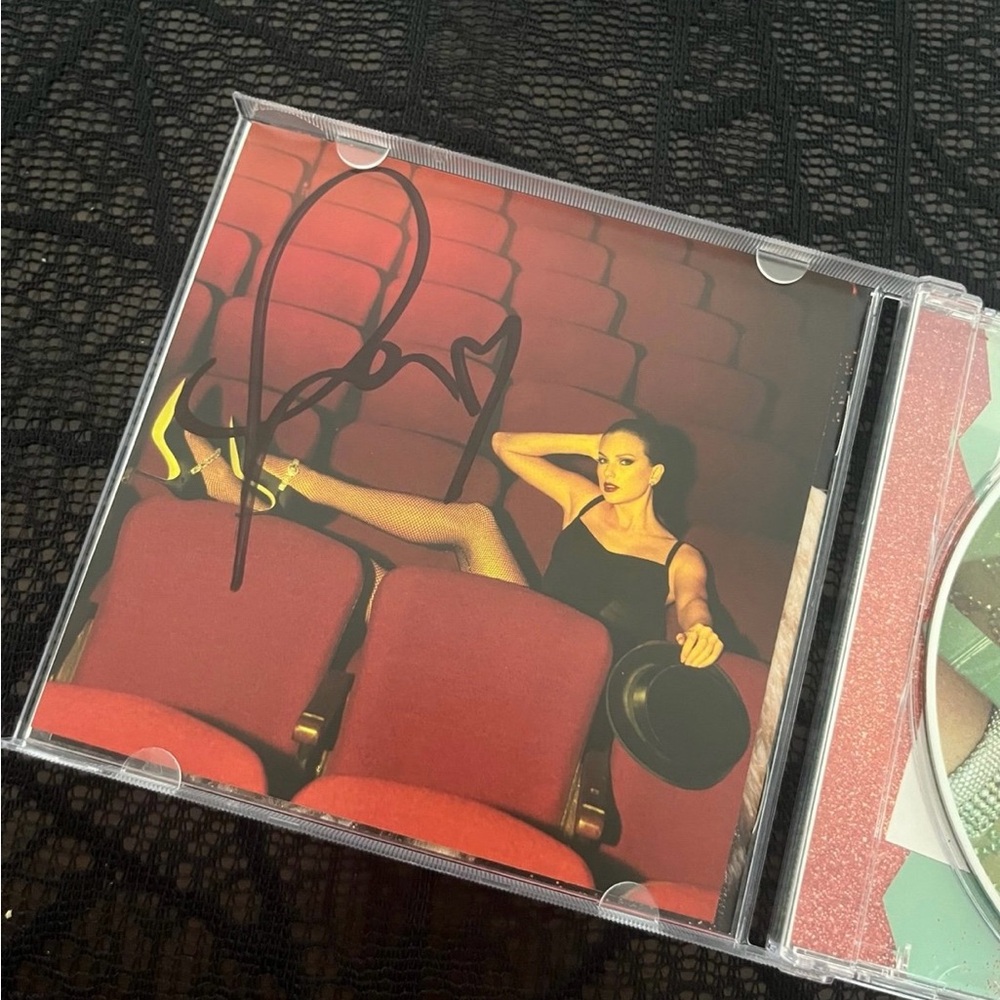 Taylor Swift Life of a Showgirl Signed CD